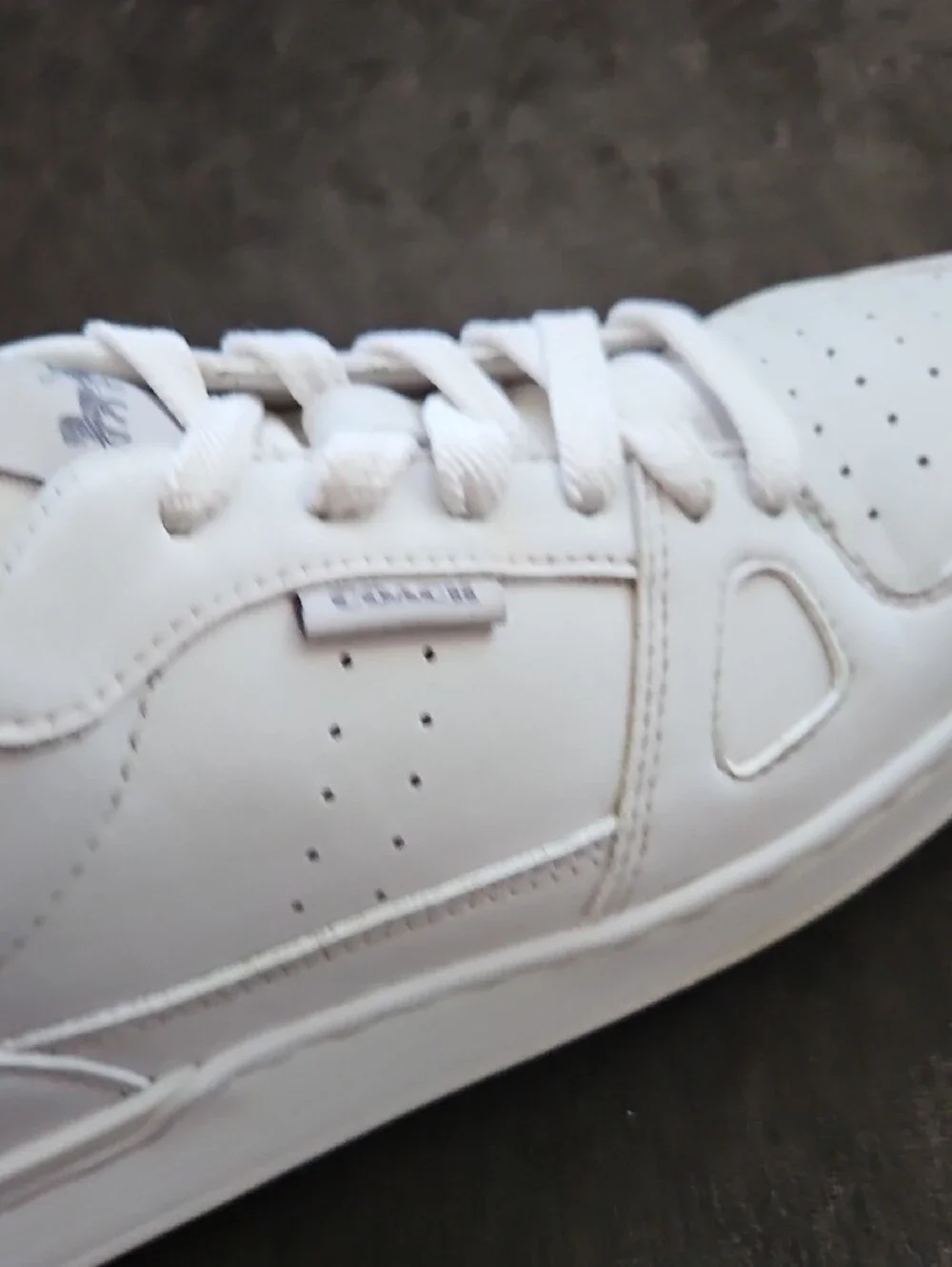 Coach clean white